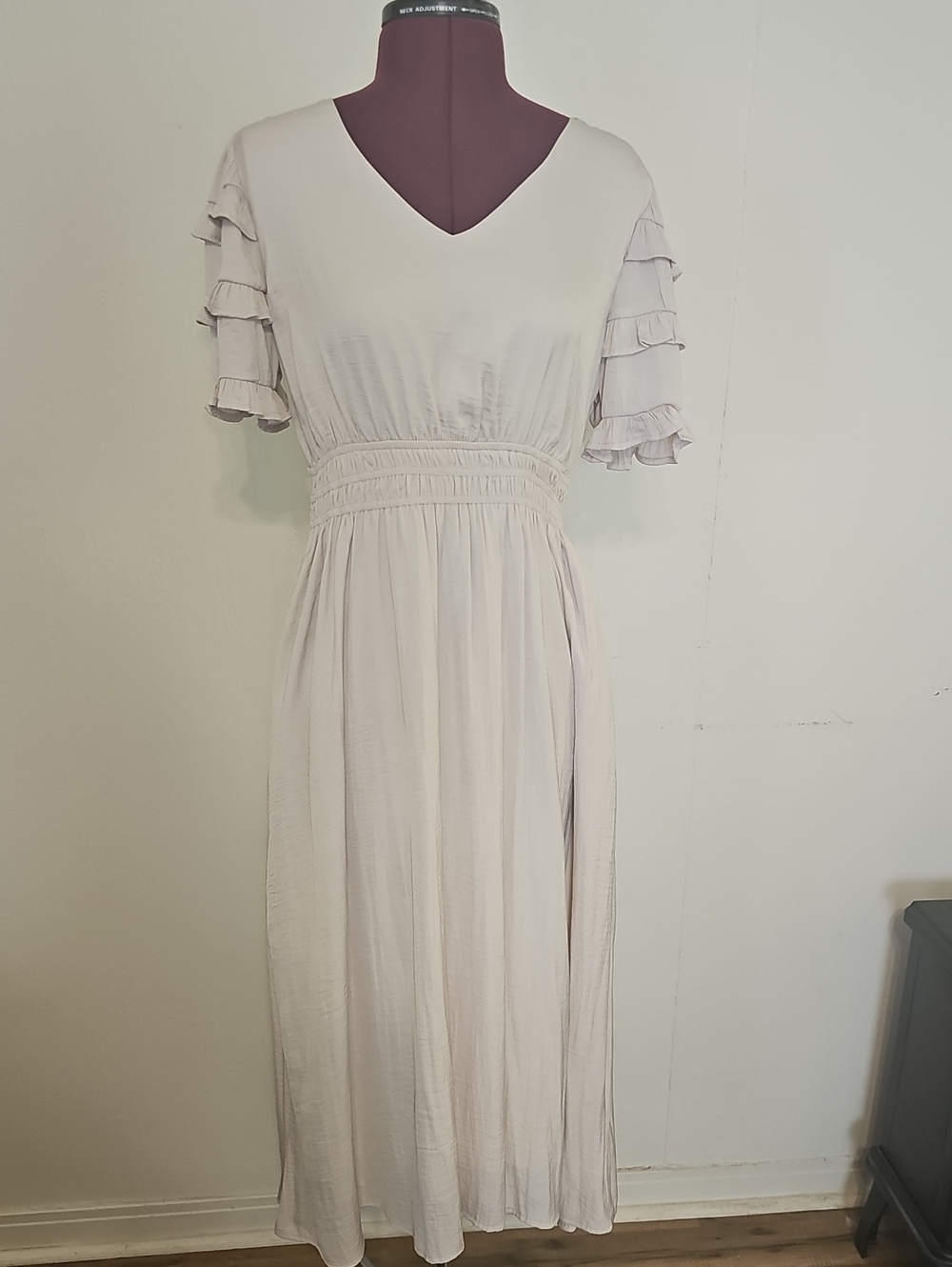 JODIFL Cream Ruffle Sleeve Maxi Dress